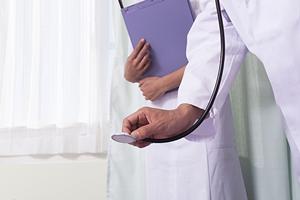 伊賀・最新悦の設備が整うインプラント専門医