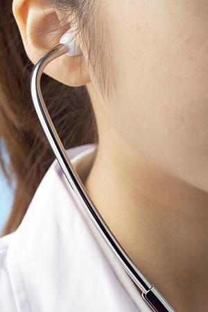 天神駅からも近いインプラントの歯科医院