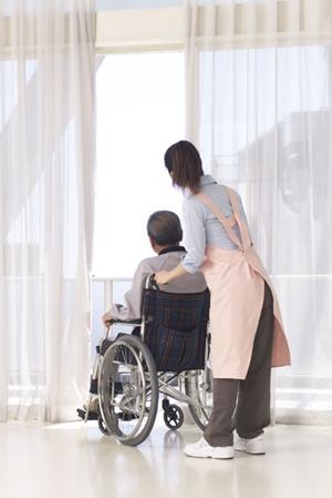 大阪で老人ホームをお探しの方へ