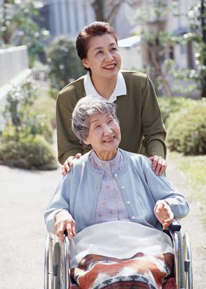 安全・信頼できるインプラント治療の歯科